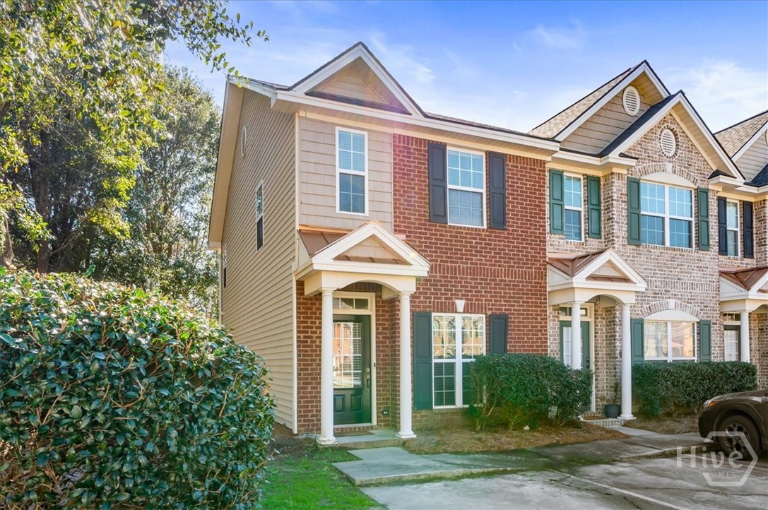 777 King George Boulevard 38