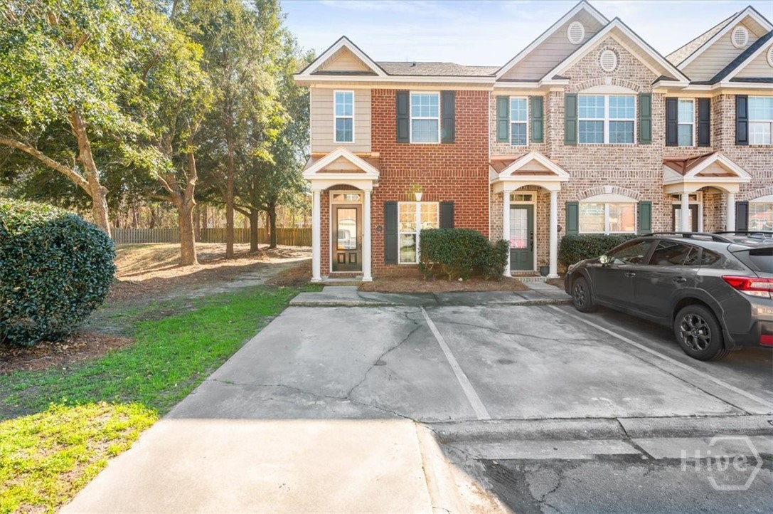 777 King George Boulevard 38