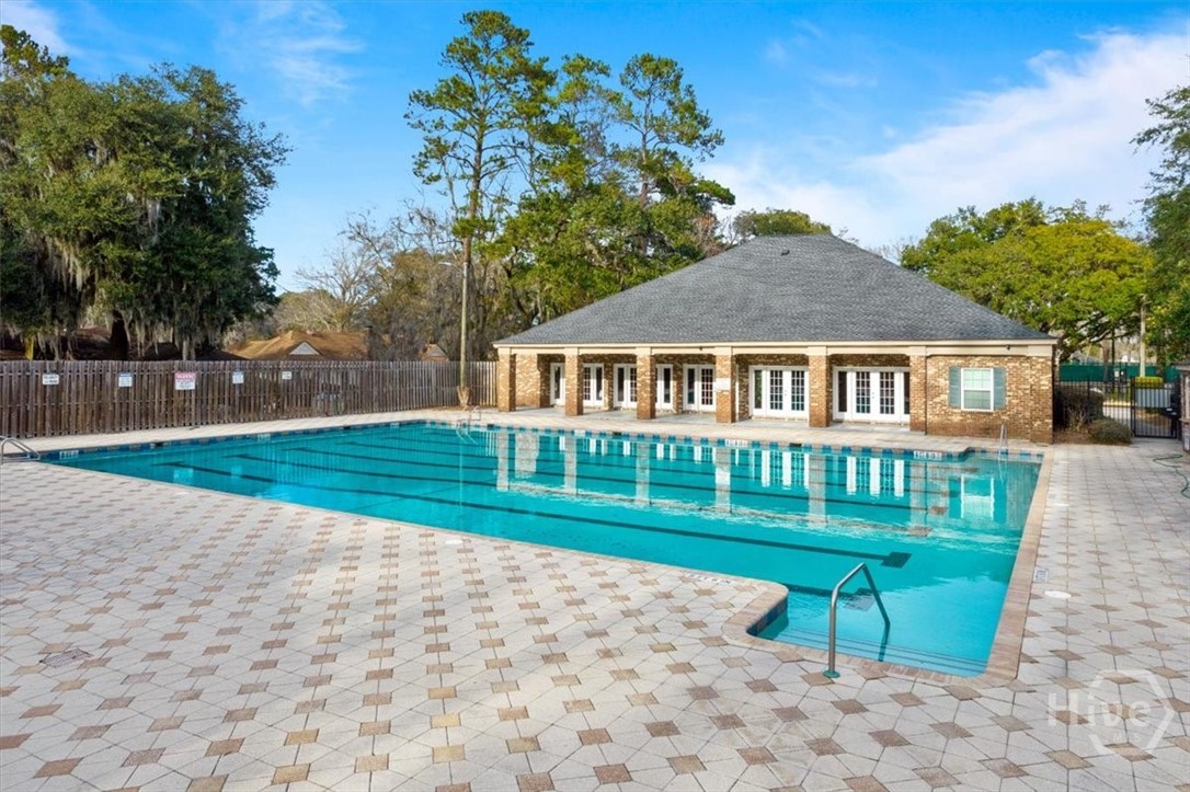777 King George Boulevard 38