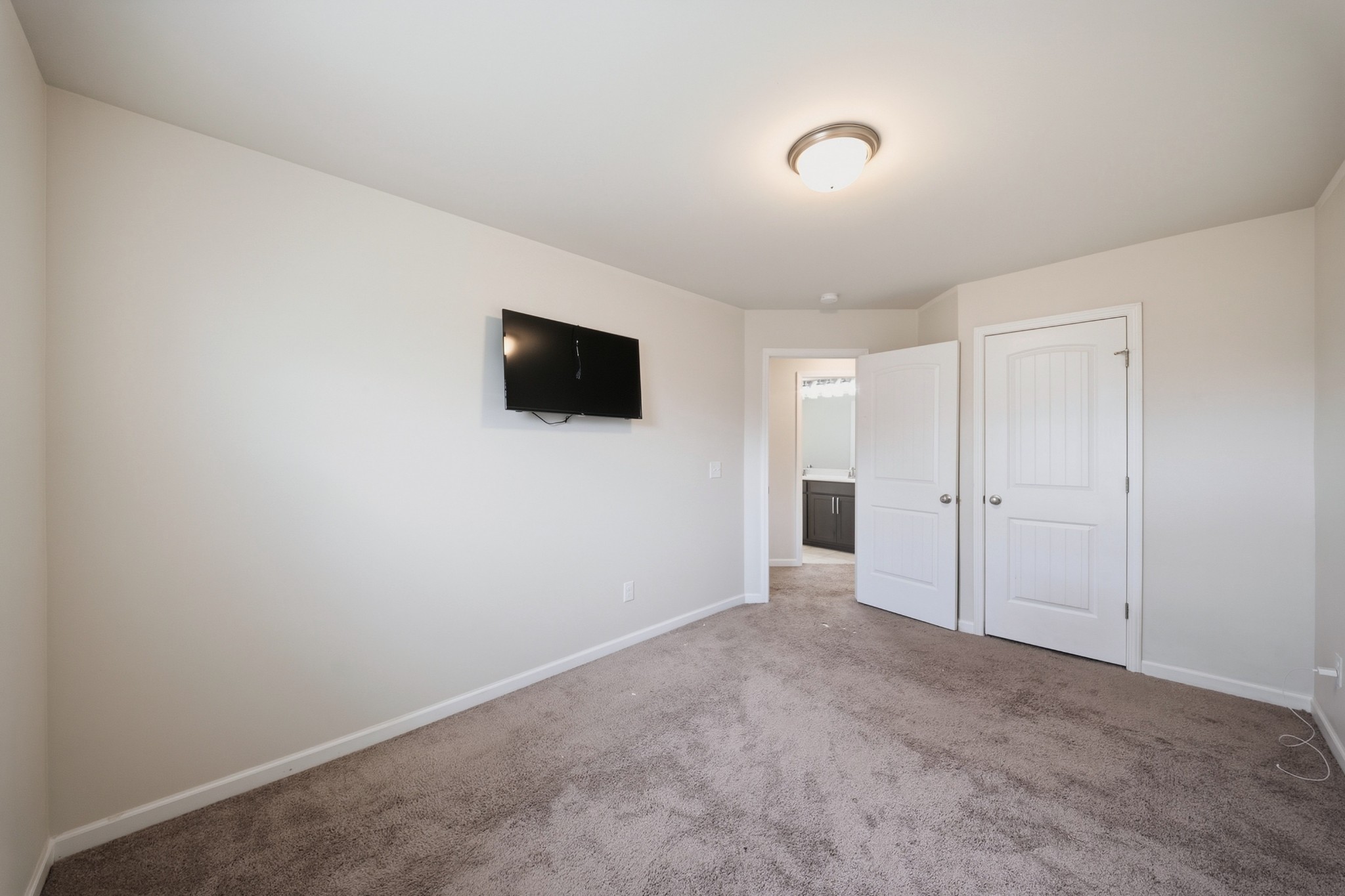 3050 Duvall Dr
