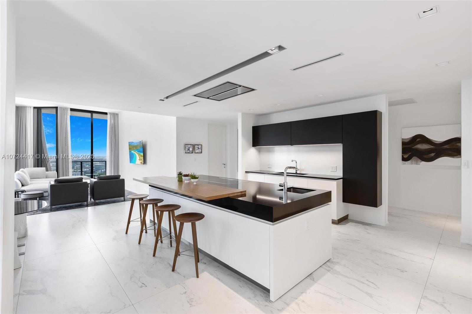 1000 Biscayne Blvd Unit: 4901, Miami, FL 33132