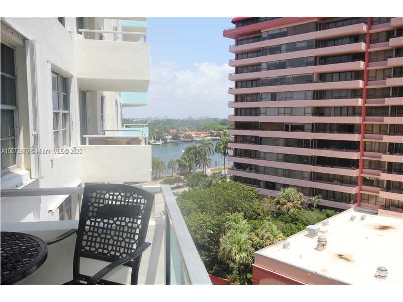 5161 Collins Ave # 902