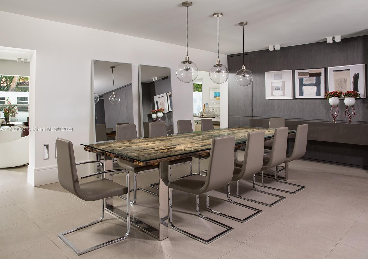 533 NE 52nd Ter, Miami, FL 33137