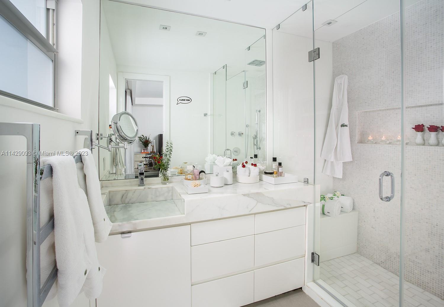 533 NE 52nd Ter, Miami, FL 33137