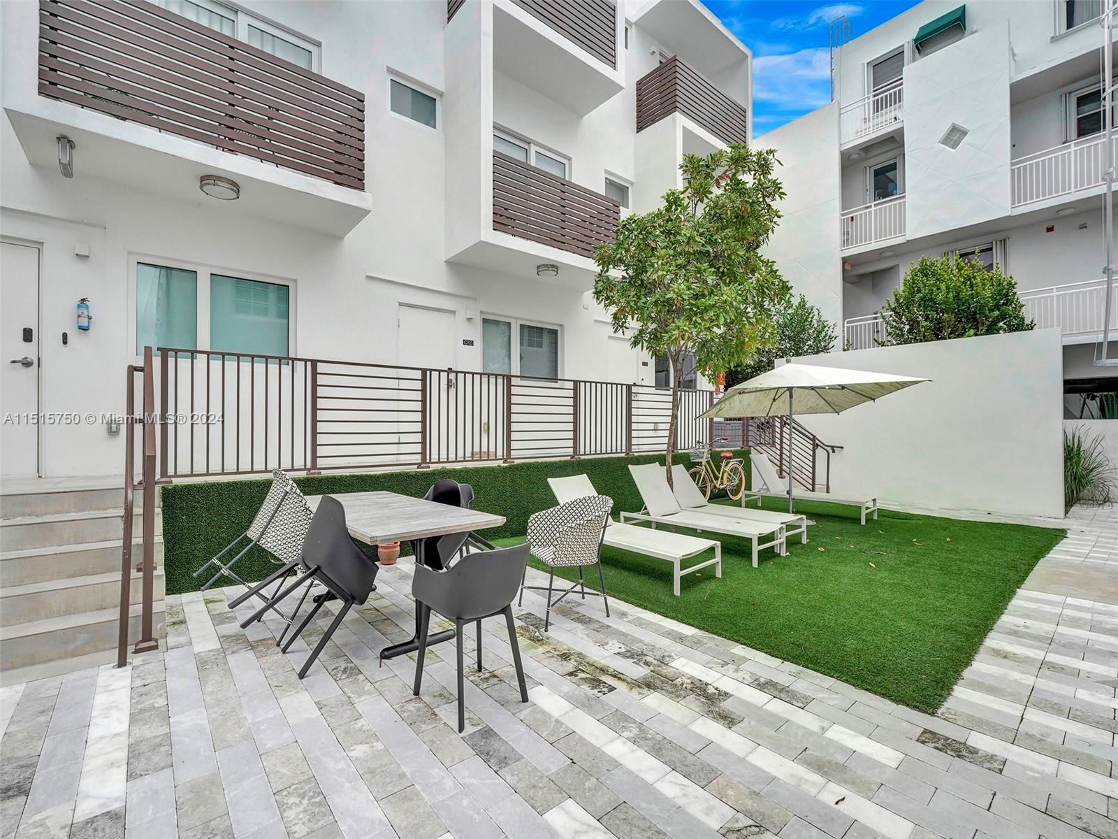 1610 Euclid Ave # A104