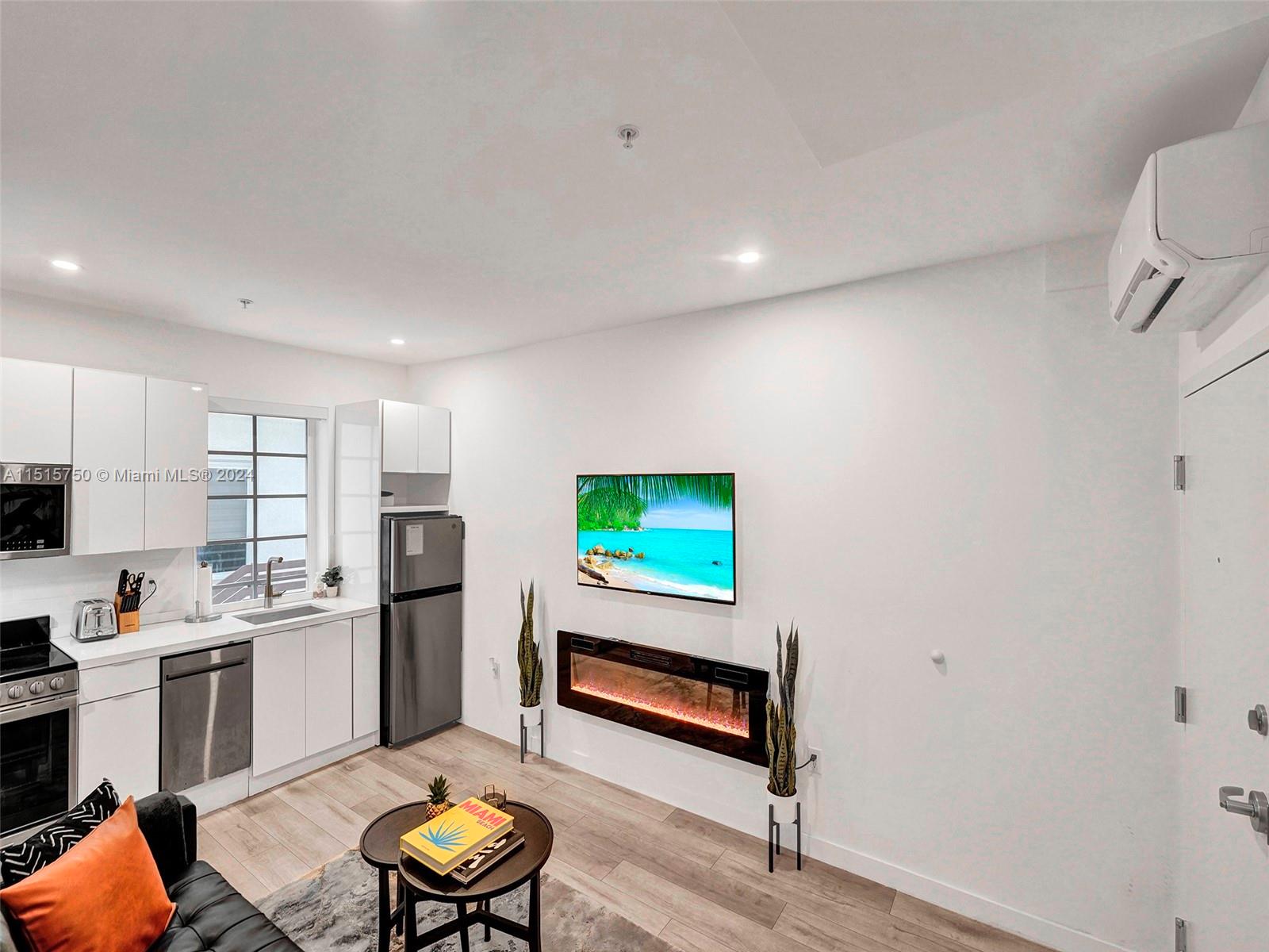 1610 Euclid Ave # A104