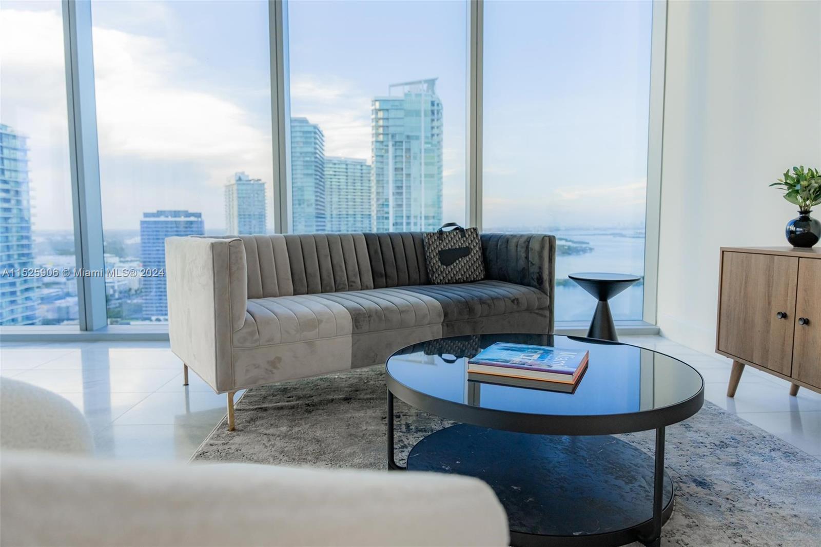 700 NE 26th Terr, Miami, FL 33137