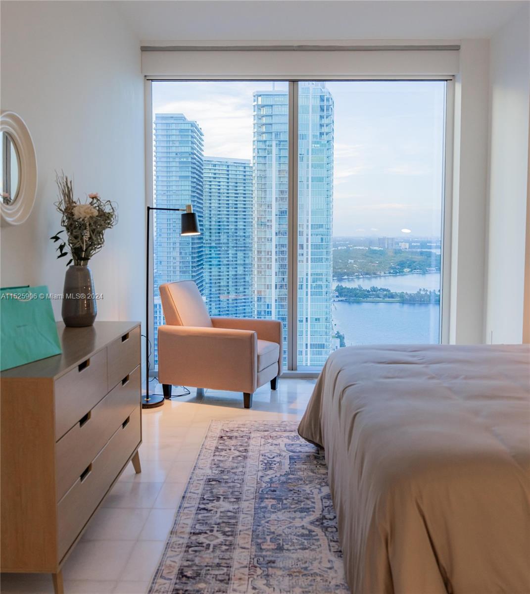 700 NE 26th Terr, Miami, FL 33137