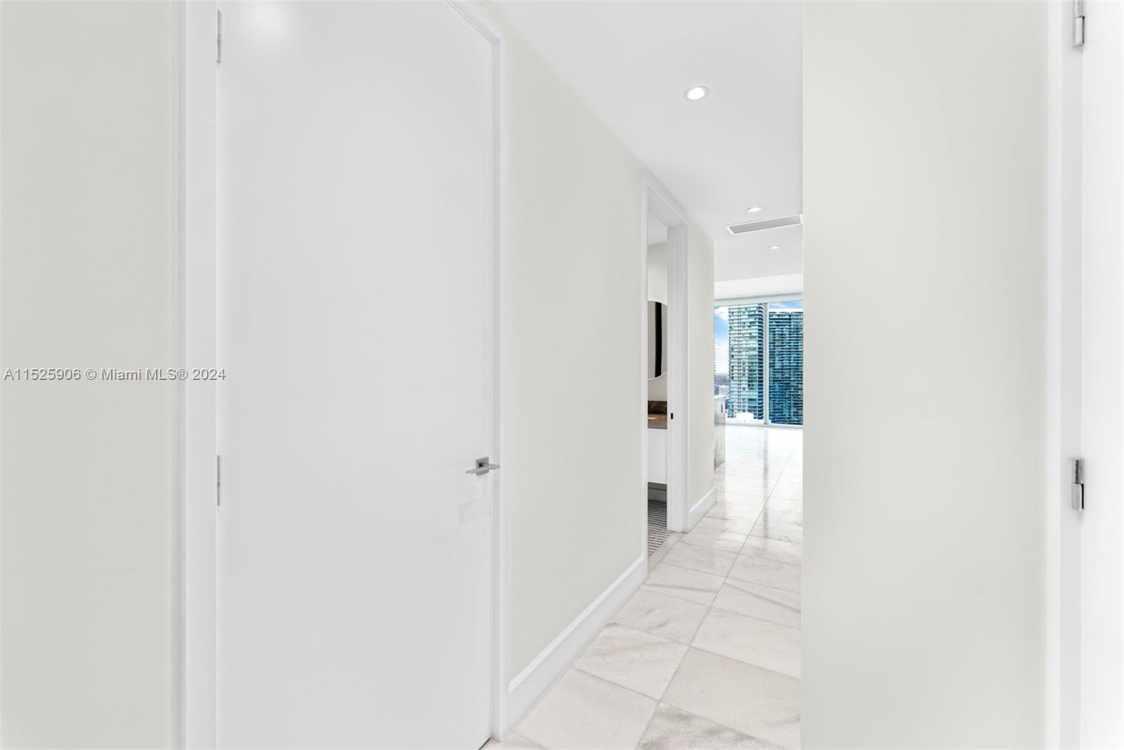 700 NE 26th Terr, Miami, FL 33137