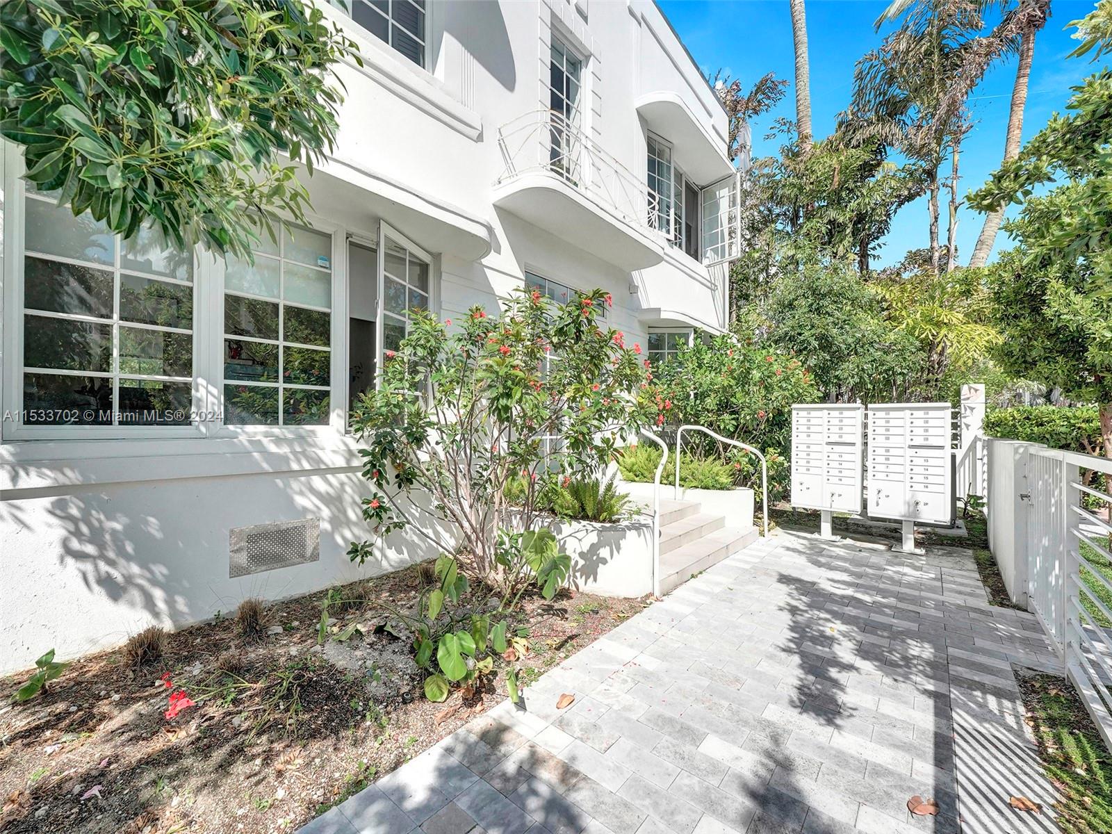 1610 Euclid Ave # A102