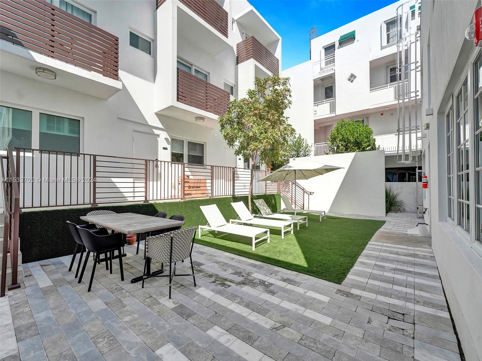 1610 Euclid Ave # A102