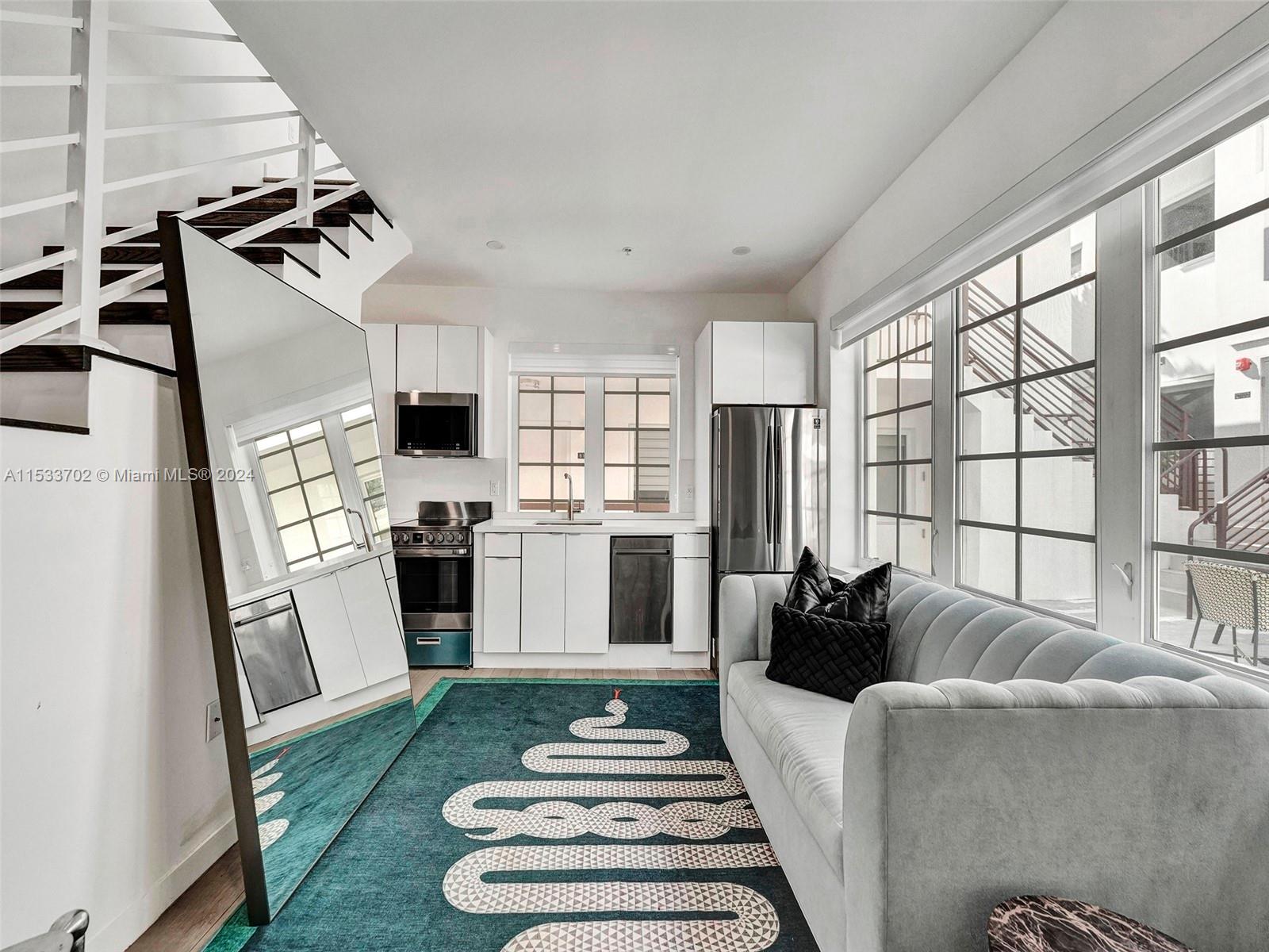 1610 Euclid Ave # A102