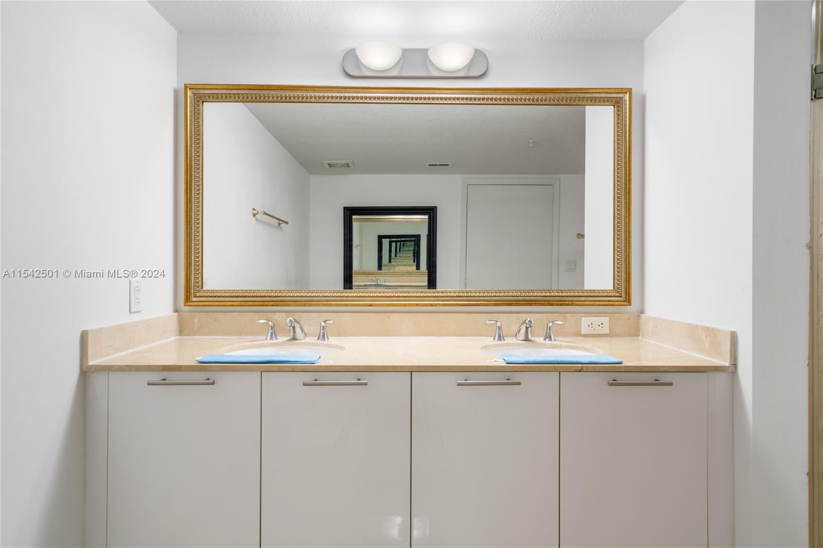 1800 N Bayshore Dr # 2114, Miami, FL 33132