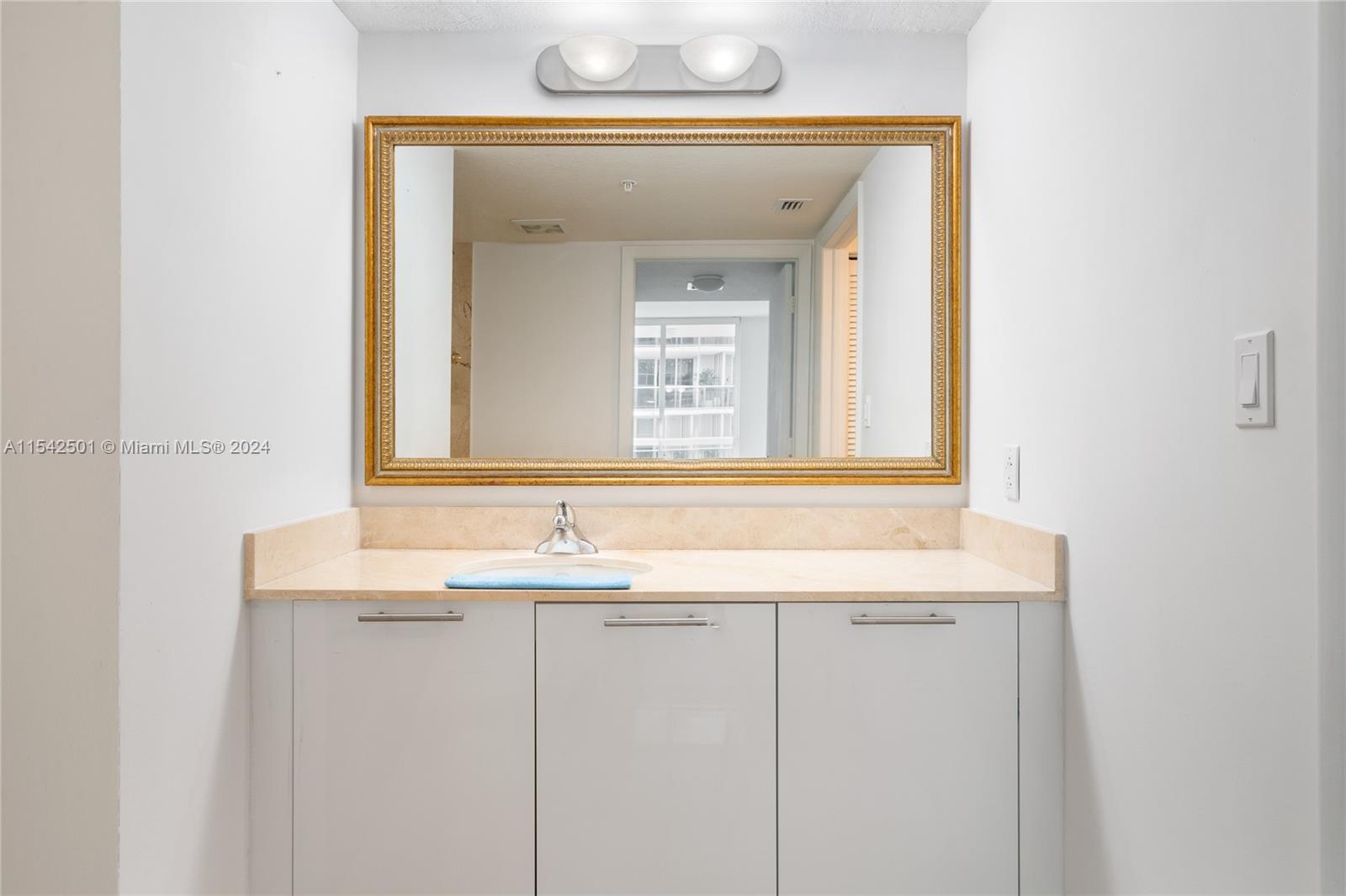 1800 N Bayshore Dr # 2114, Miami, FL 33132