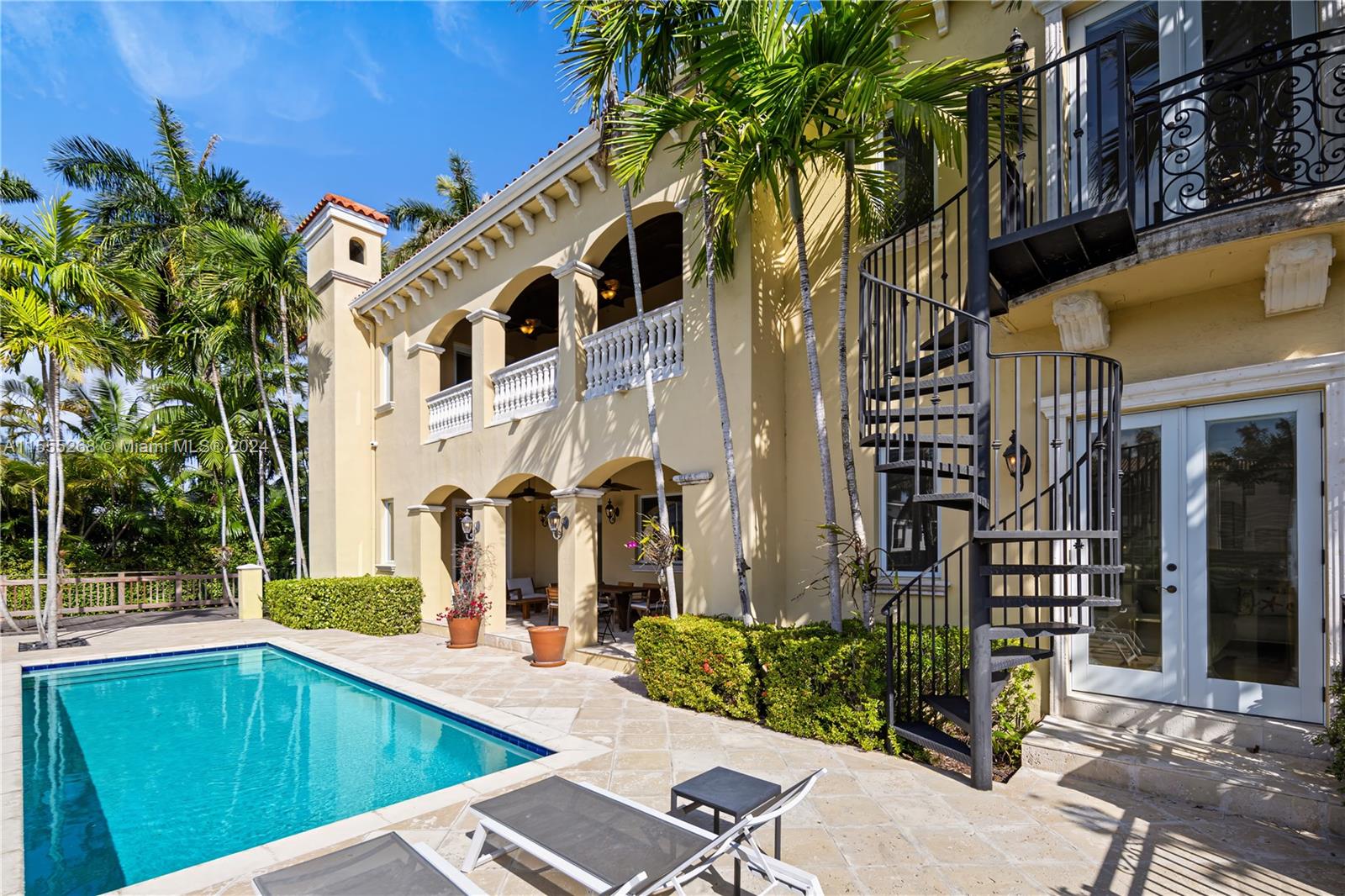 1410 Tagus Ave, Coral Gables, FL 33156