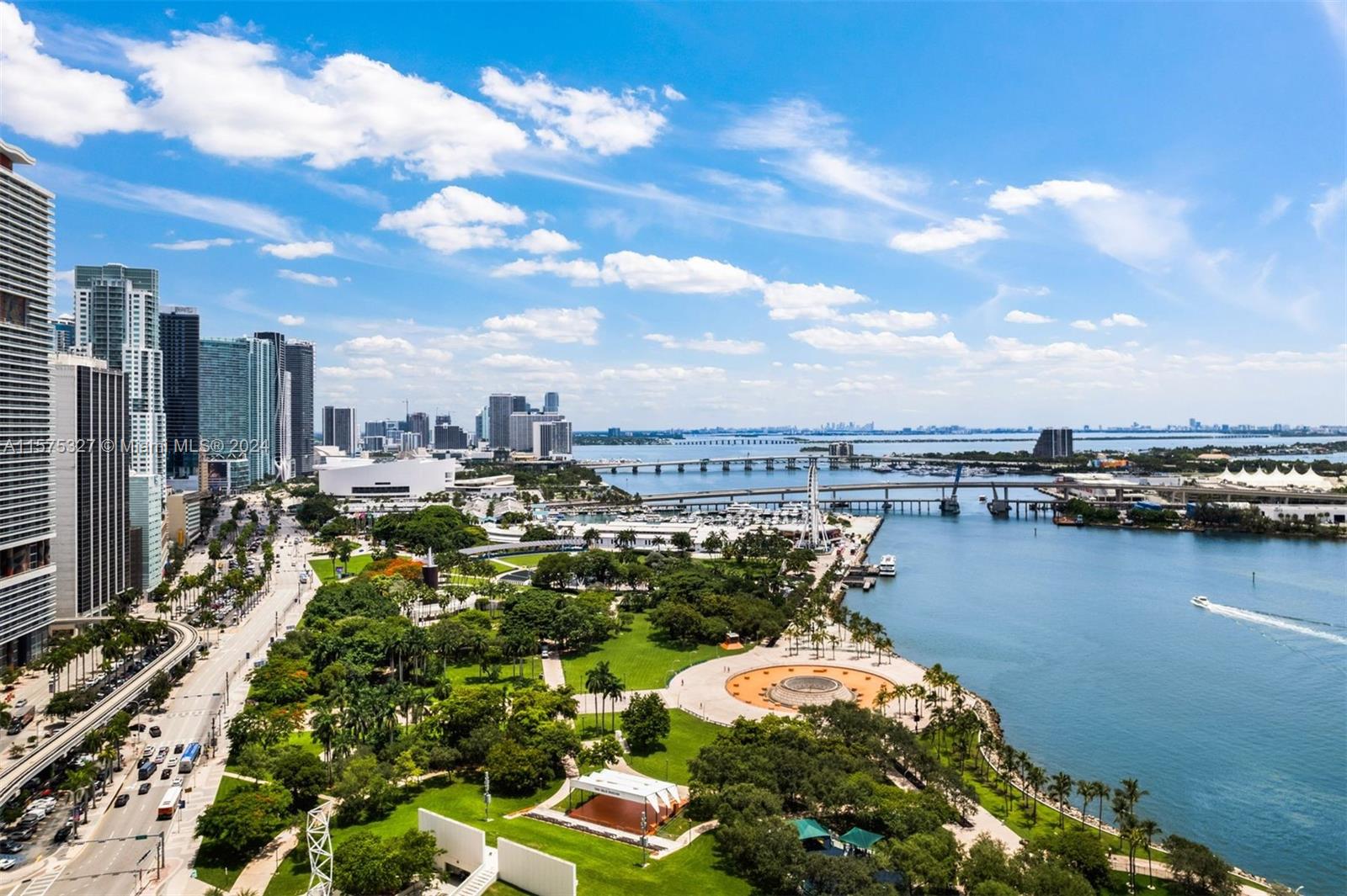 325 S Biscayne Blvd # 3320, Miami, FL 33131