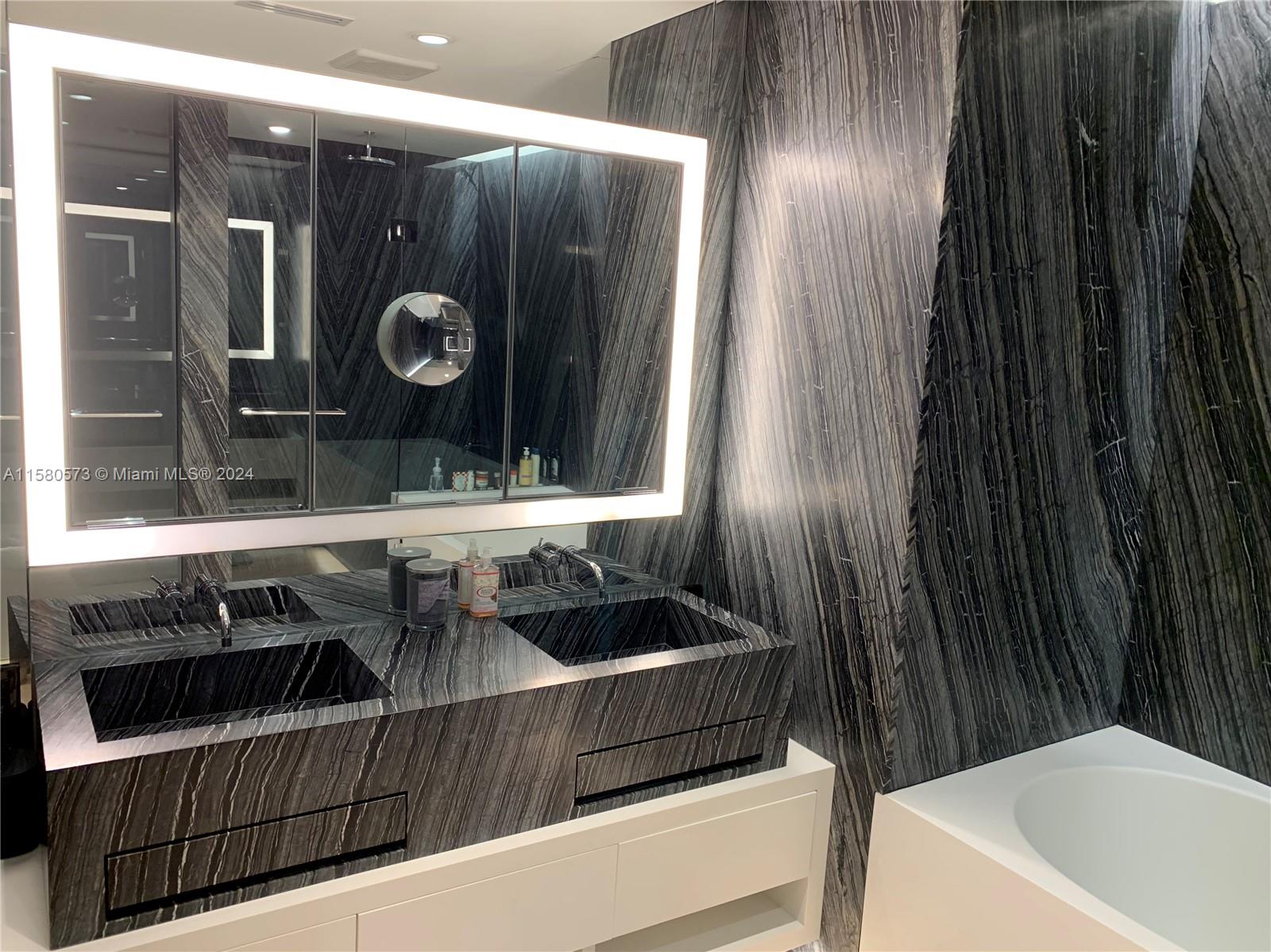 300 Collins Ave # 2C