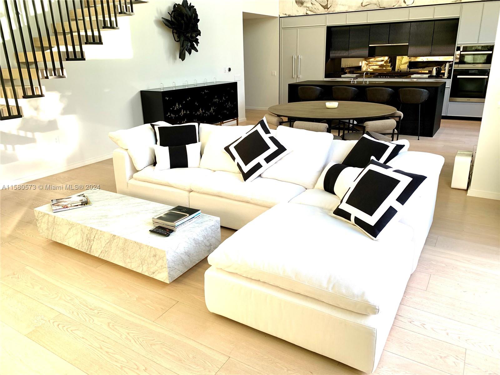 300 Collins Ave # 2C