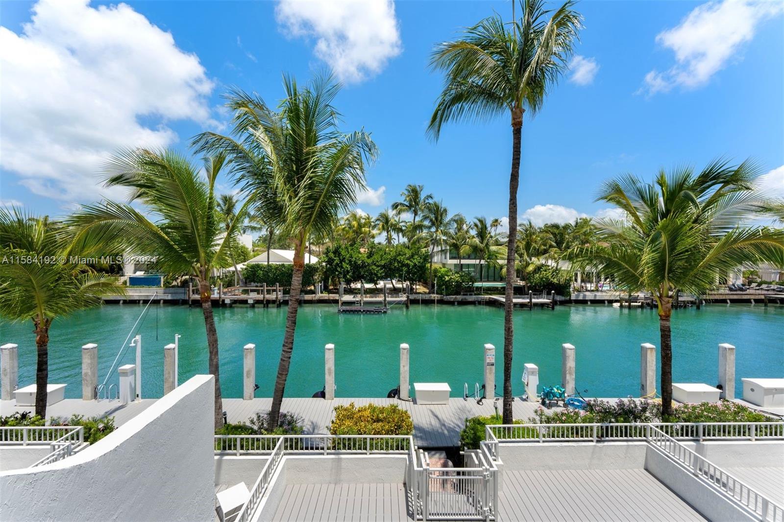 1413 Sunset Harbour Dr # 117