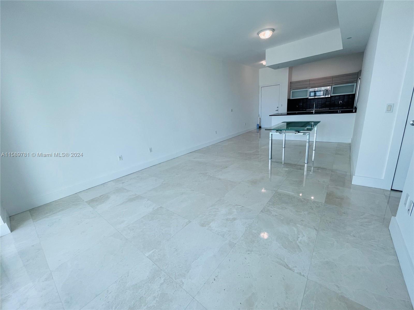 950 Brickell Bay Dr # 4401