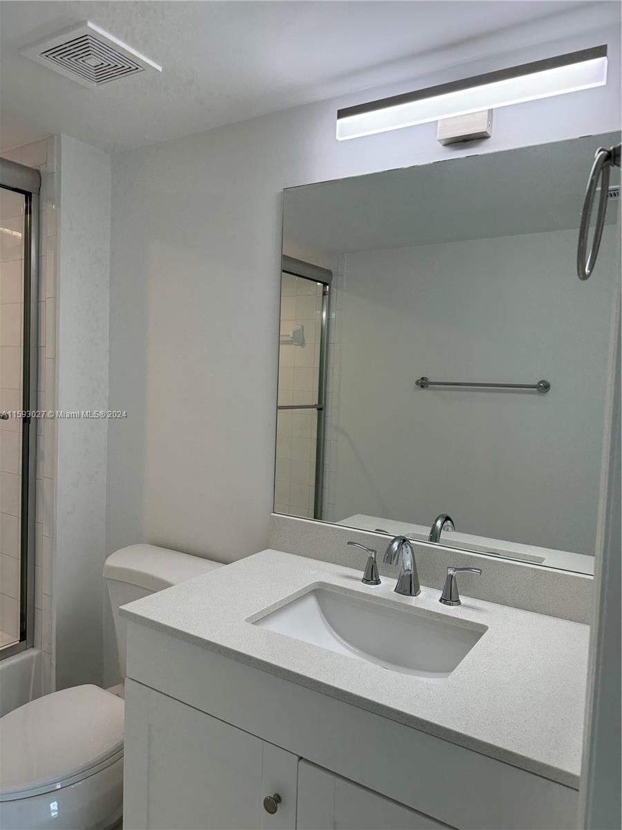 1155 Brickell Bay Dr Unit: PH103