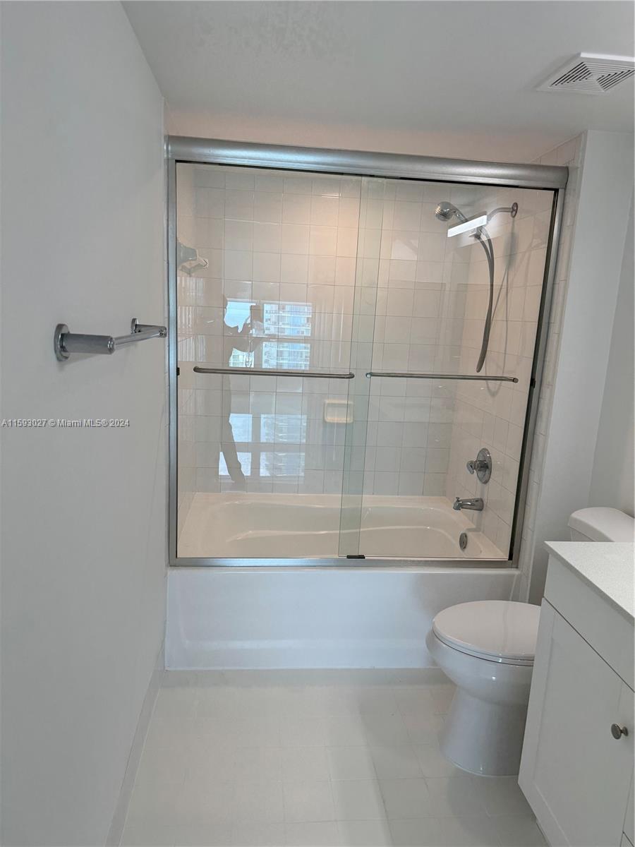 1155 Brickell Bay Dr Unit: PH103