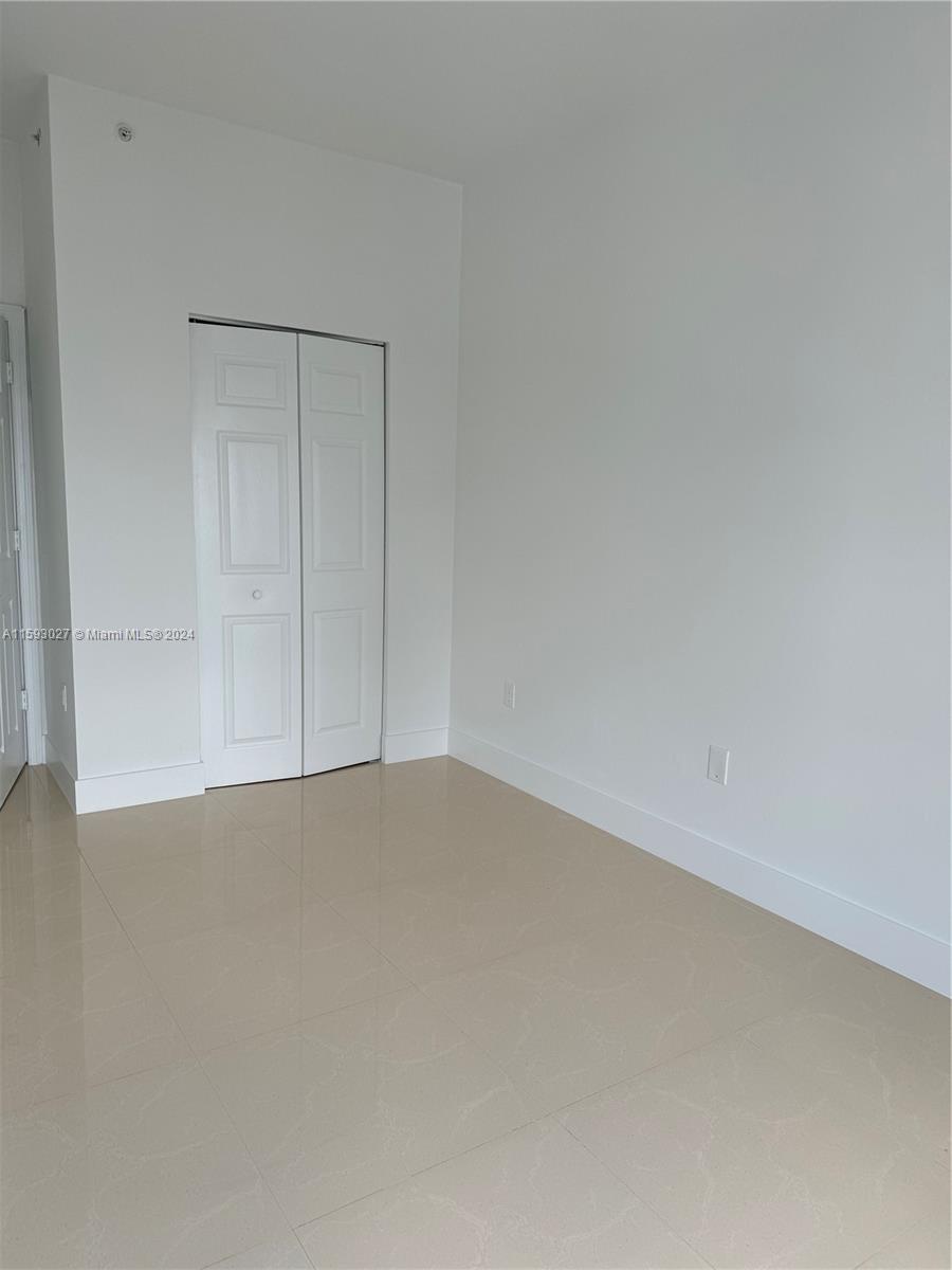 1155 Brickell Bay Dr Unit: PH103