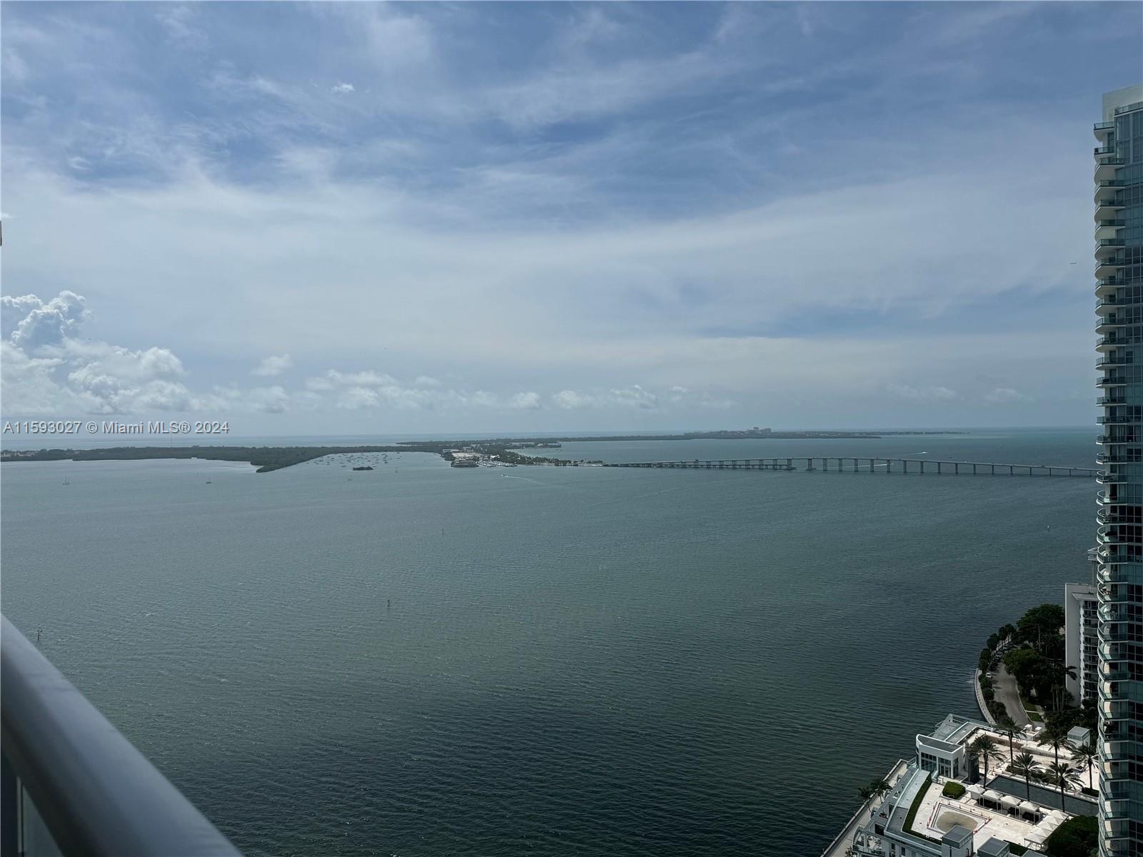 1155 Brickell Bay Dr Unit: PH103