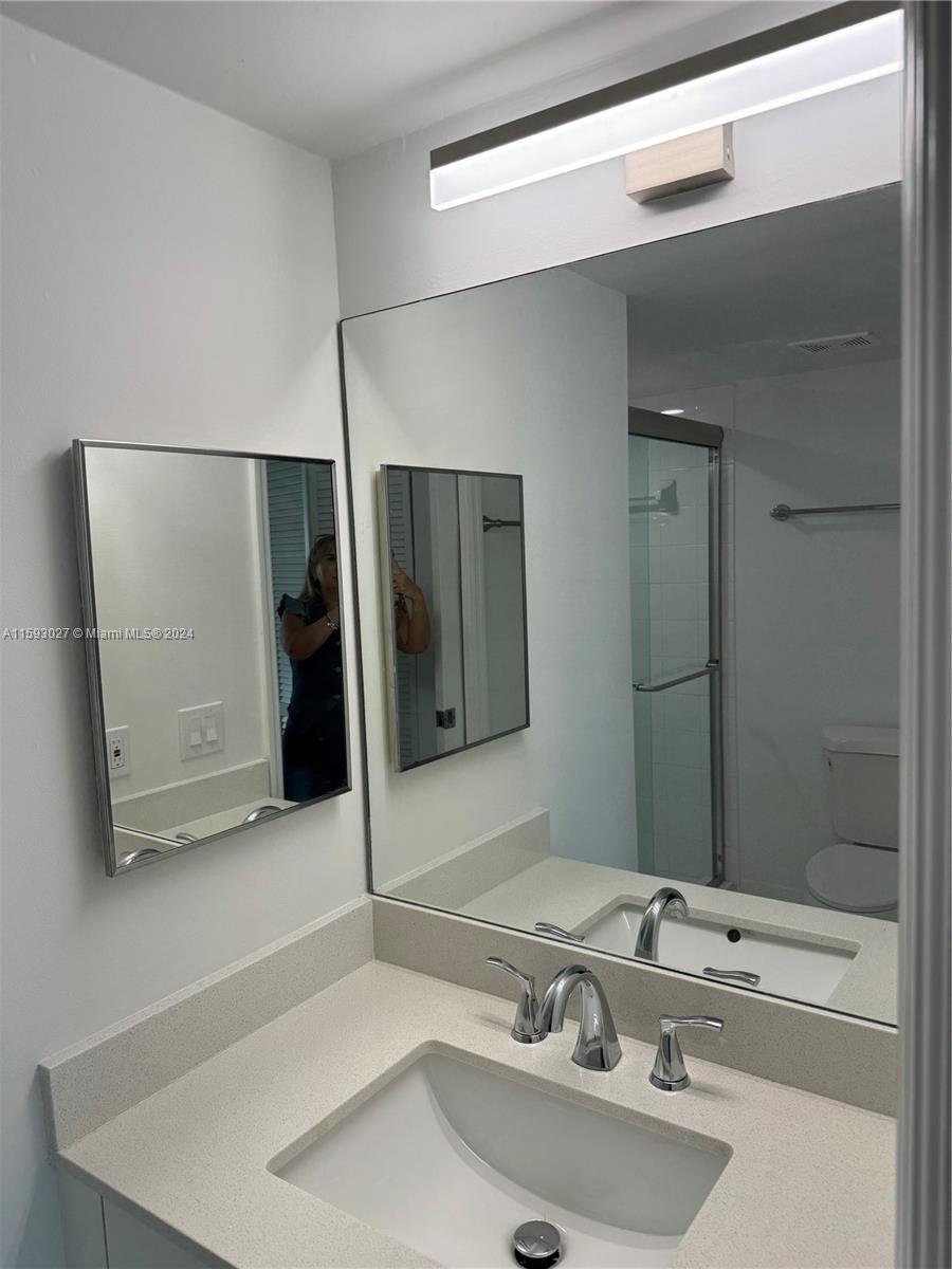 1155 Brickell Bay Dr Unit: PH103