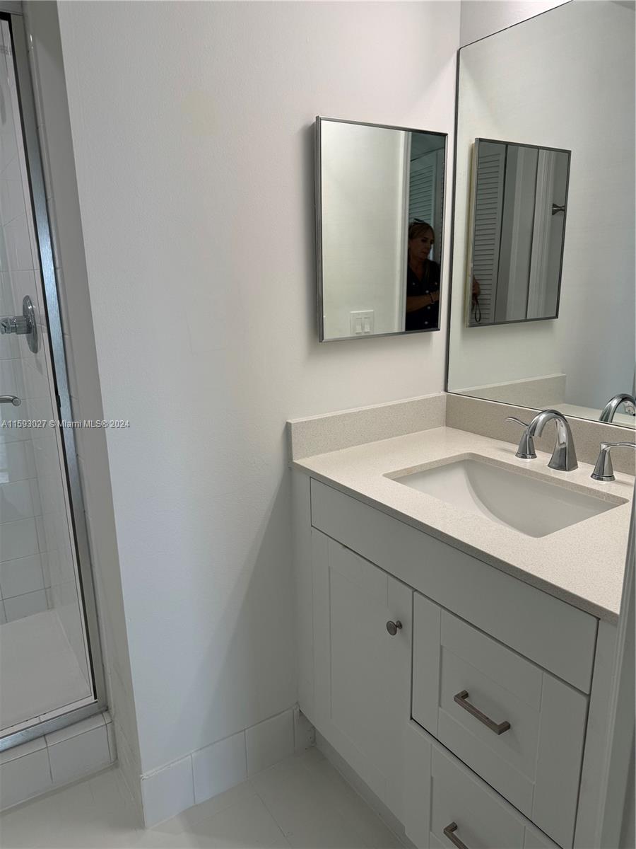 1155 Brickell Bay Dr Unit: PH103