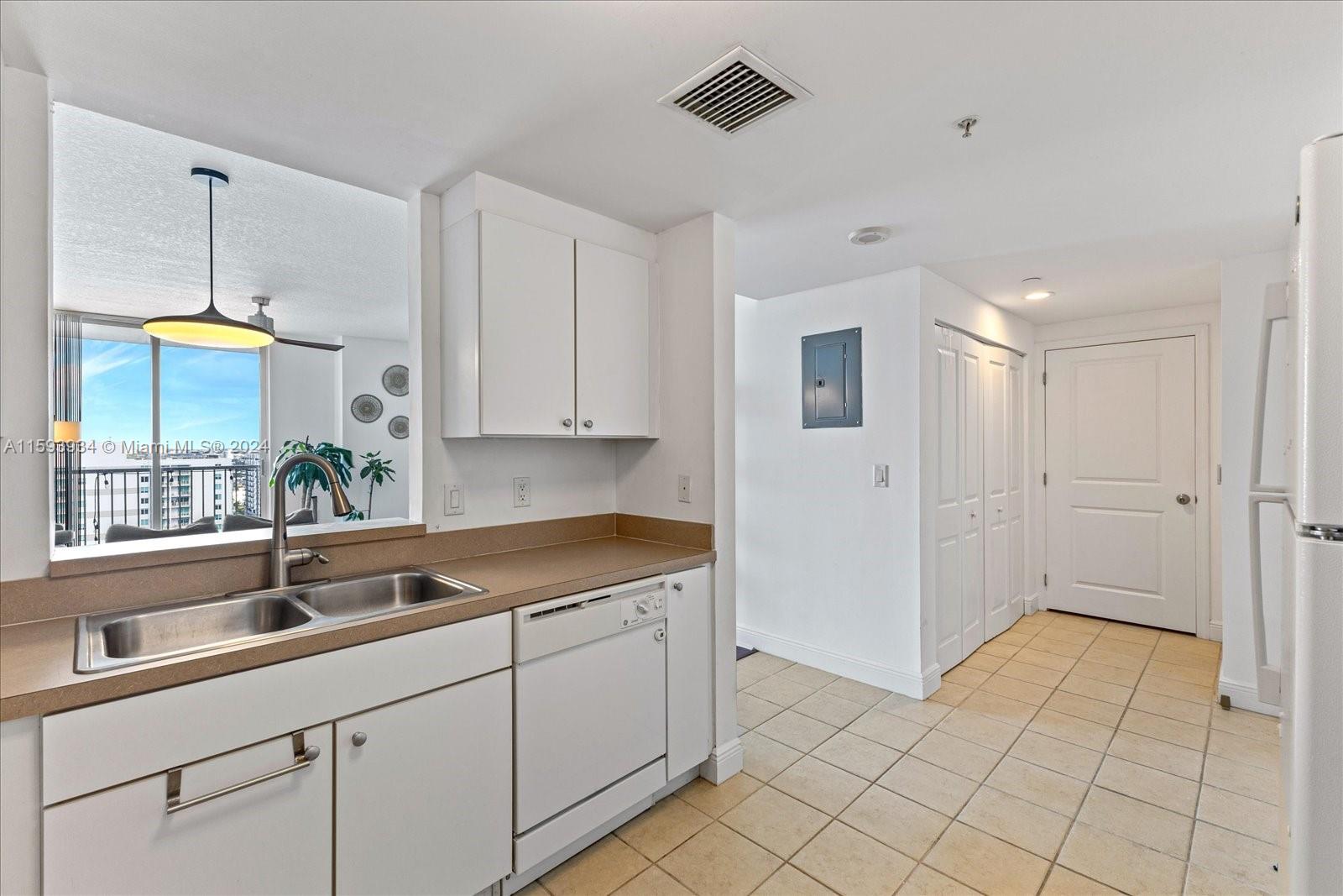 1250 S Miami Ave Unit: 2209