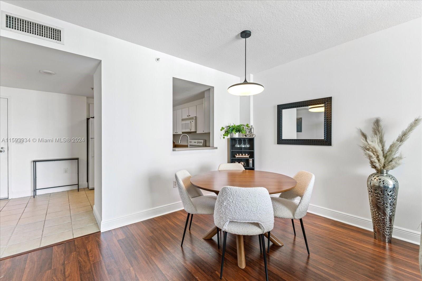 1250 S Miami Ave Unit: 2209