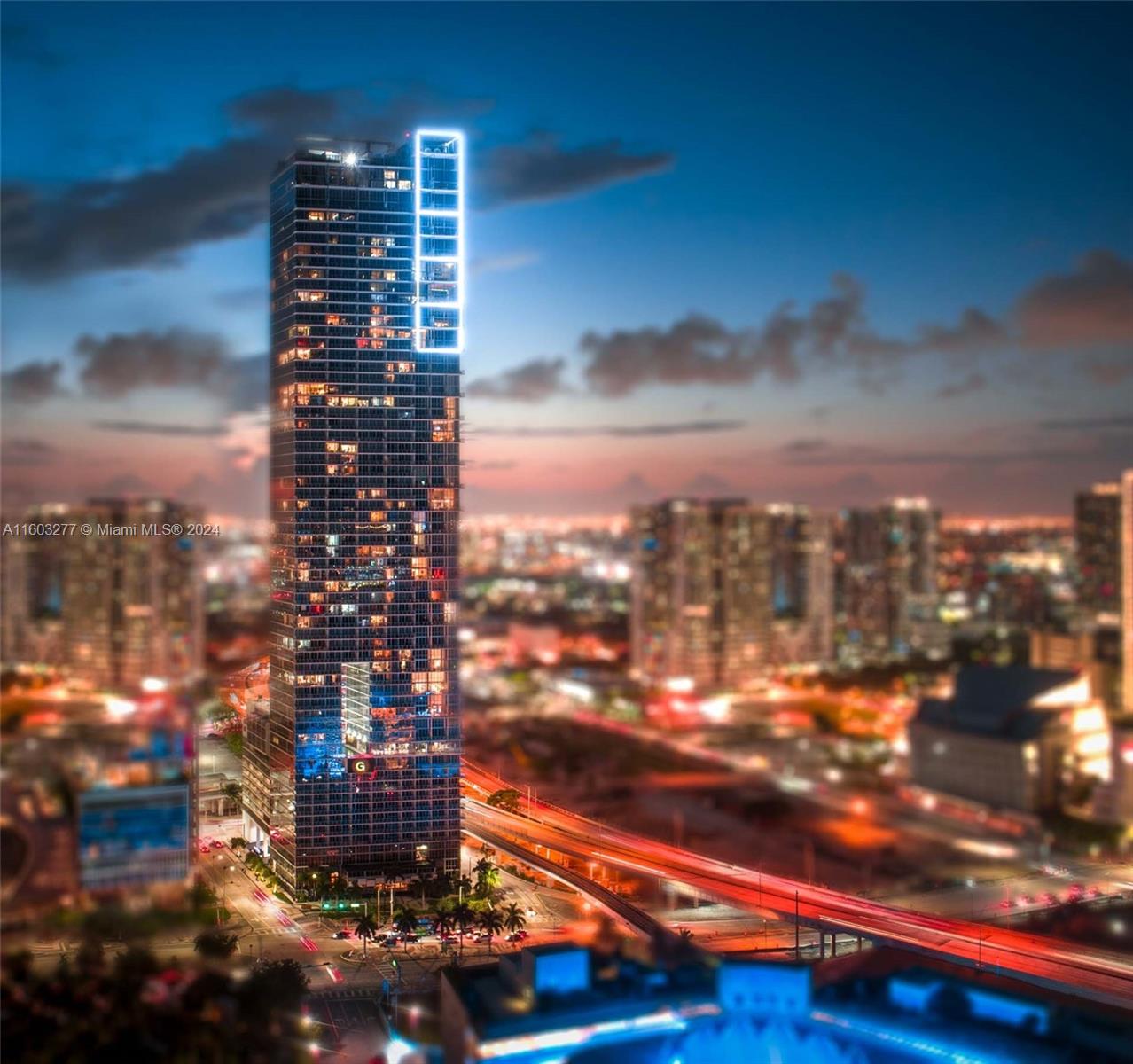 1100 Biscayne Blvd # 4303