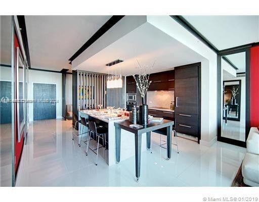 900 Biscayne Blvd # 3904