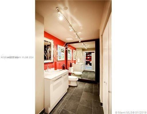 900 Biscayne Blvd # 3904