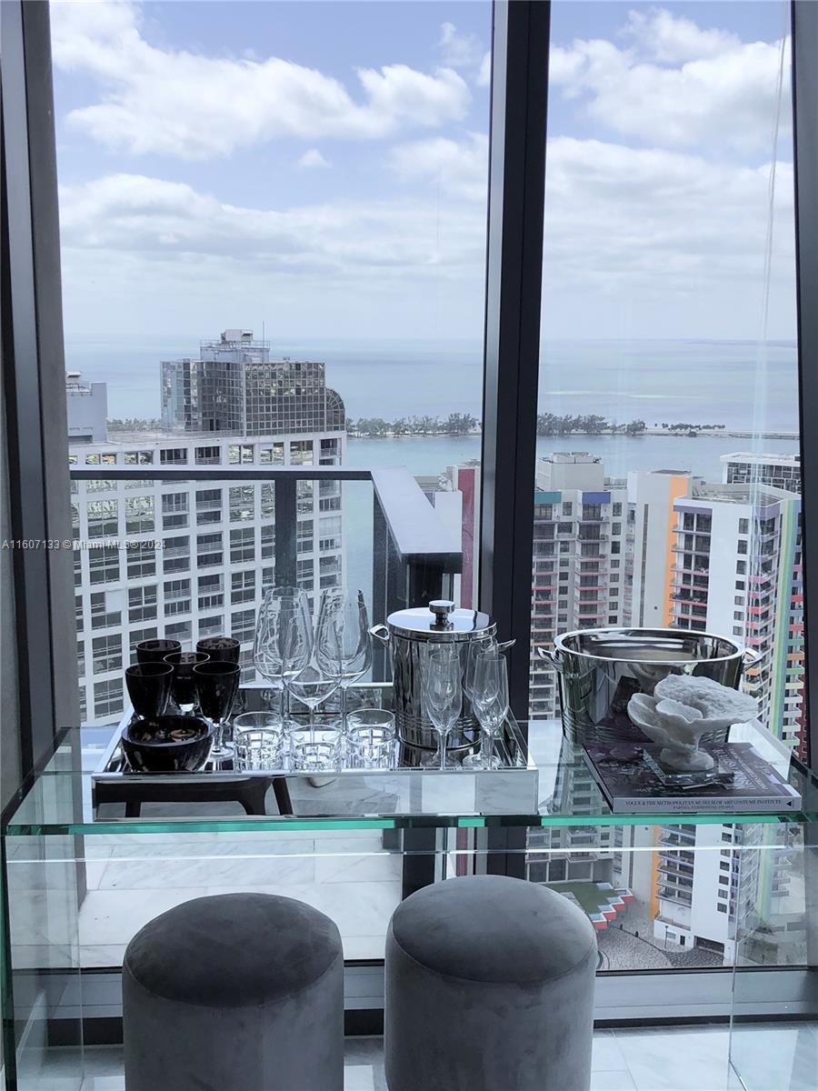 1451 Brickell Ave # 4003