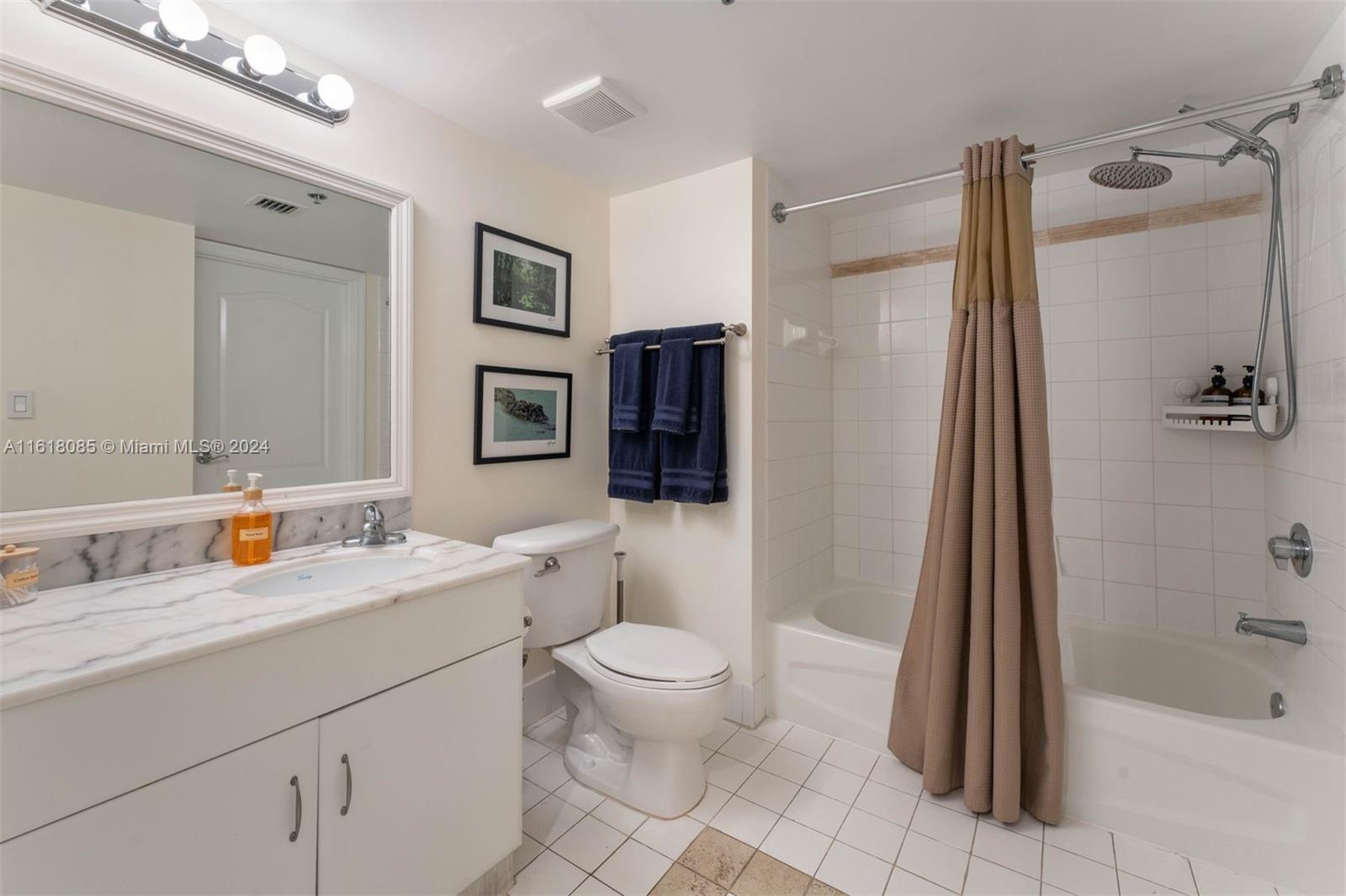 1200 Brickell Bay Dr # 2707