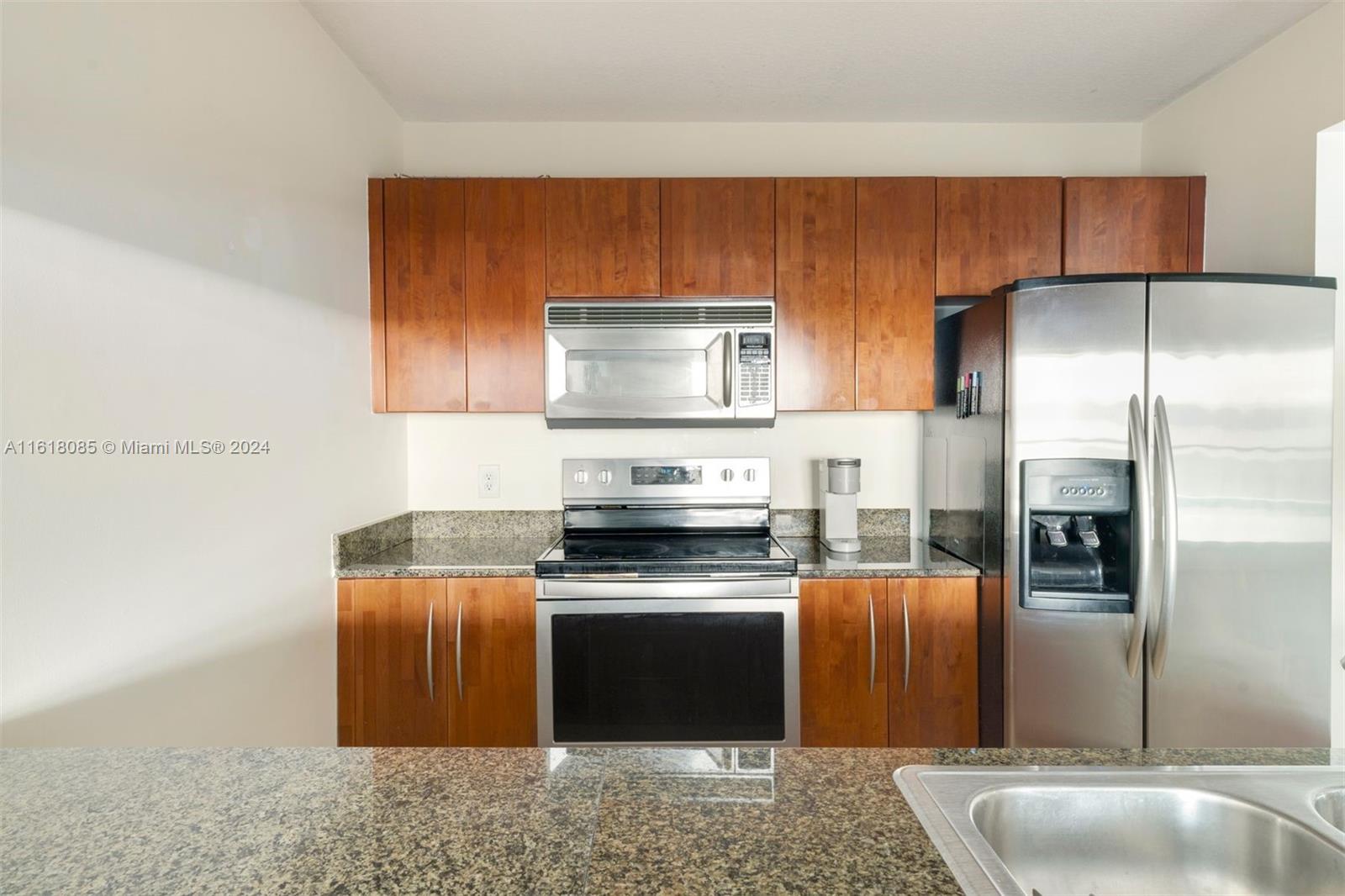 1200 Brickell Bay Dr # 2707