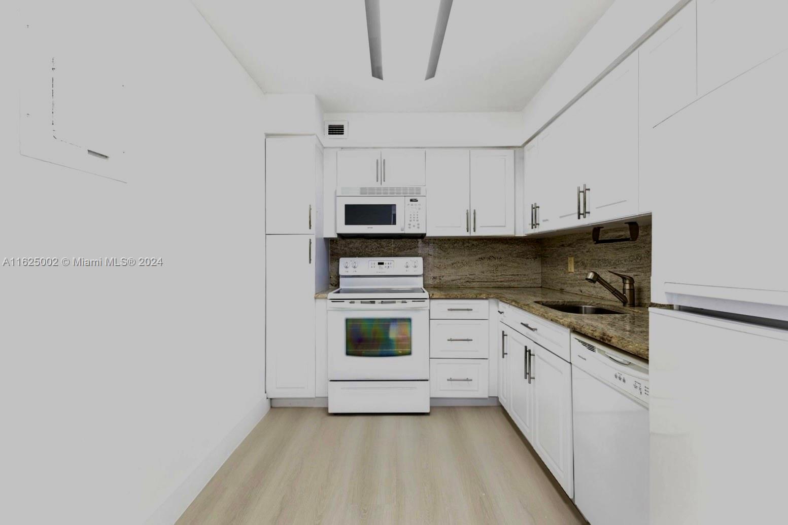 5 Island Ave # 16E
