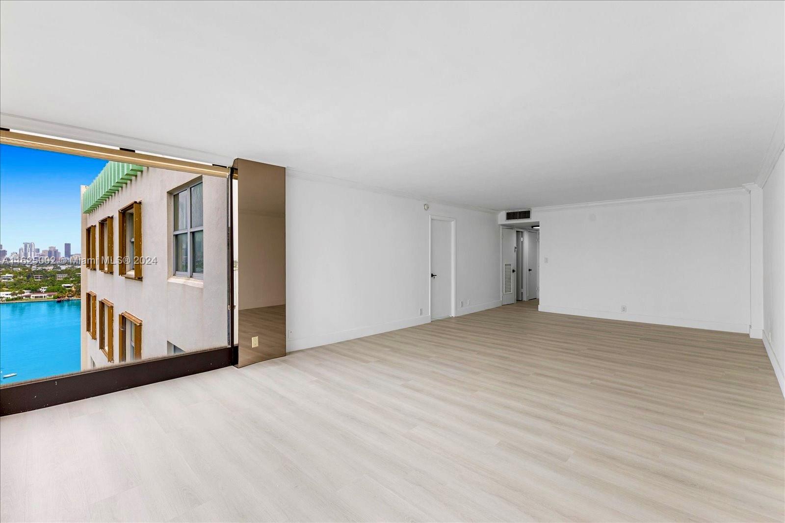 5 Island Ave # 16E