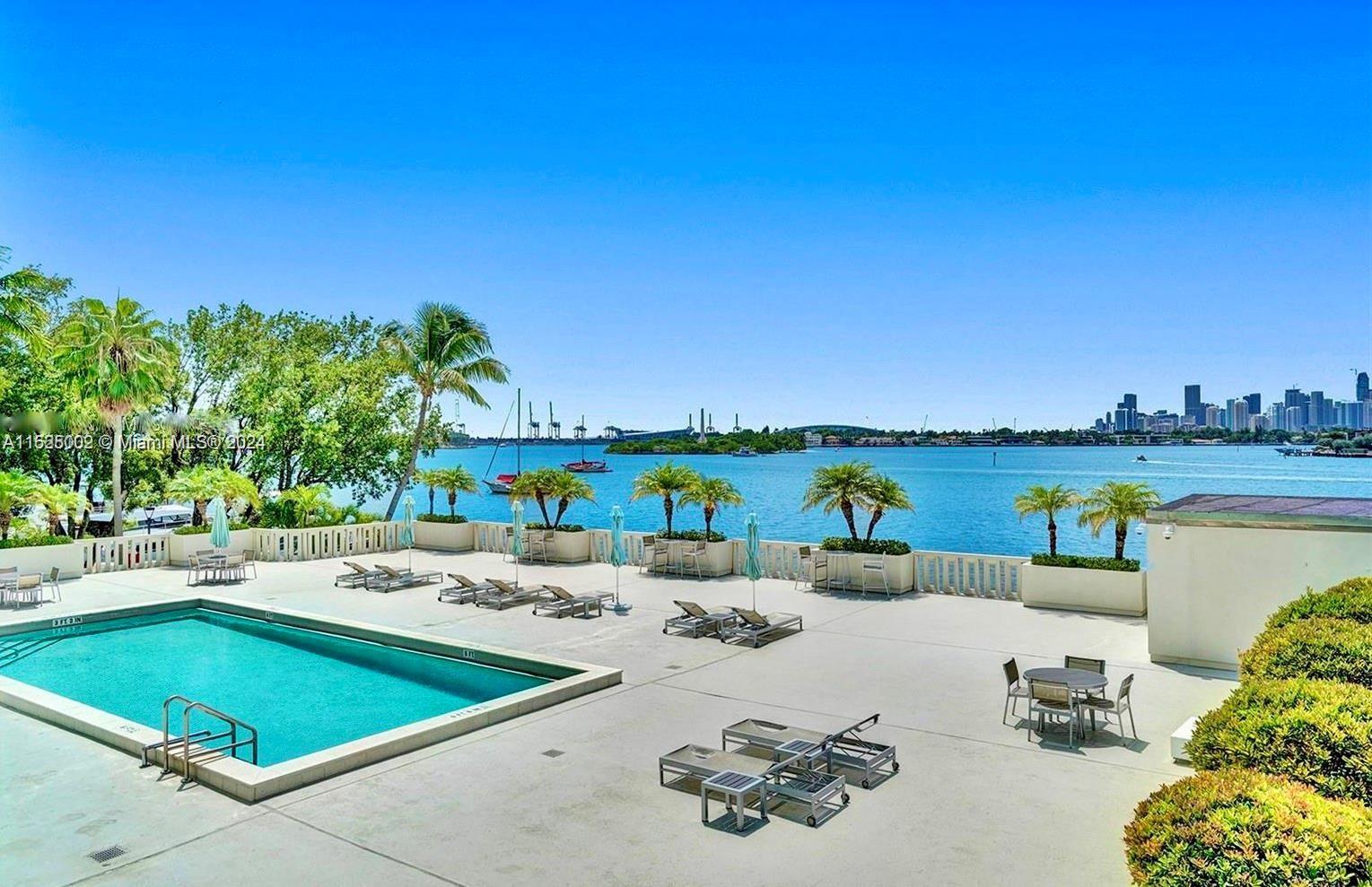 5 Island Ave # 16E