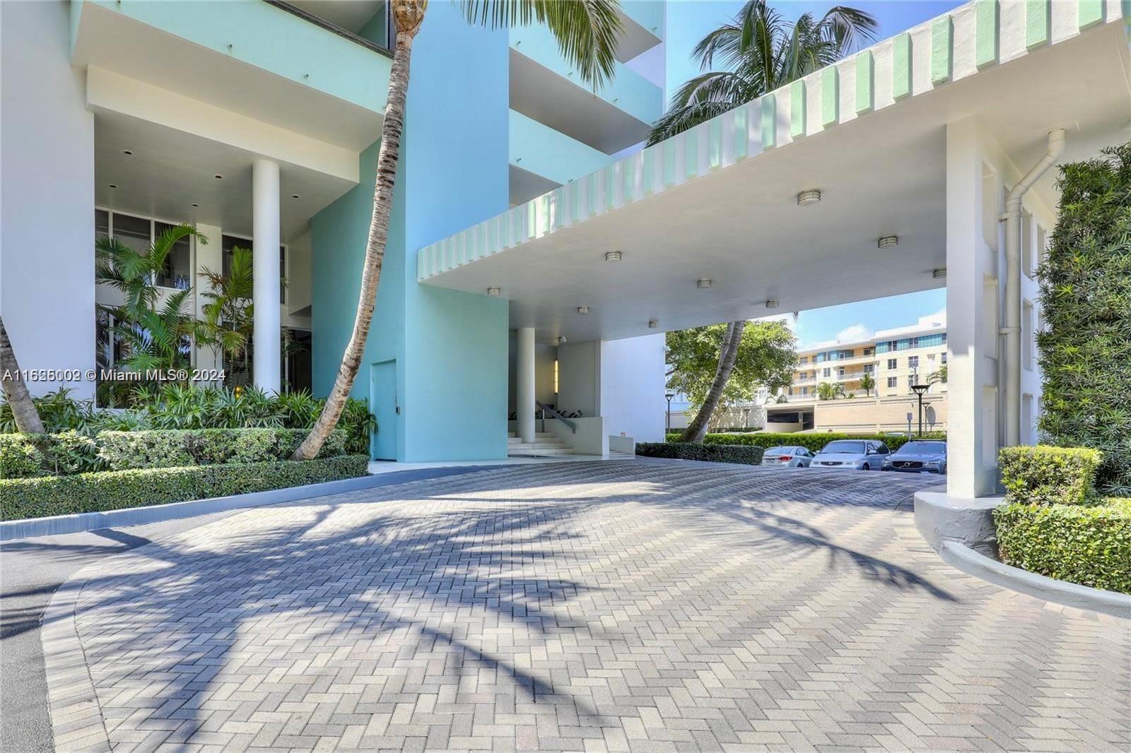 5 Island Ave # 16E