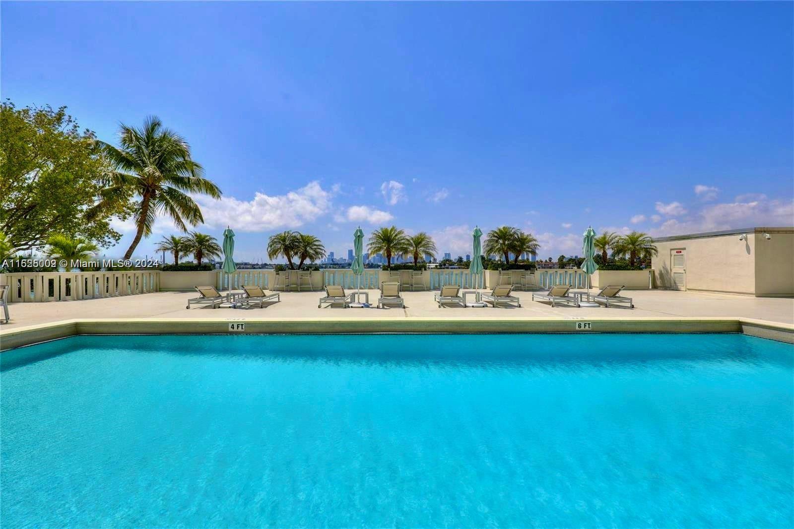 5 Island Ave # 16E