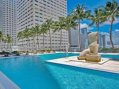 335 S Biscayne Blvd # 4107