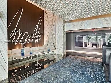 335 S Biscayne Blvd # 4107
