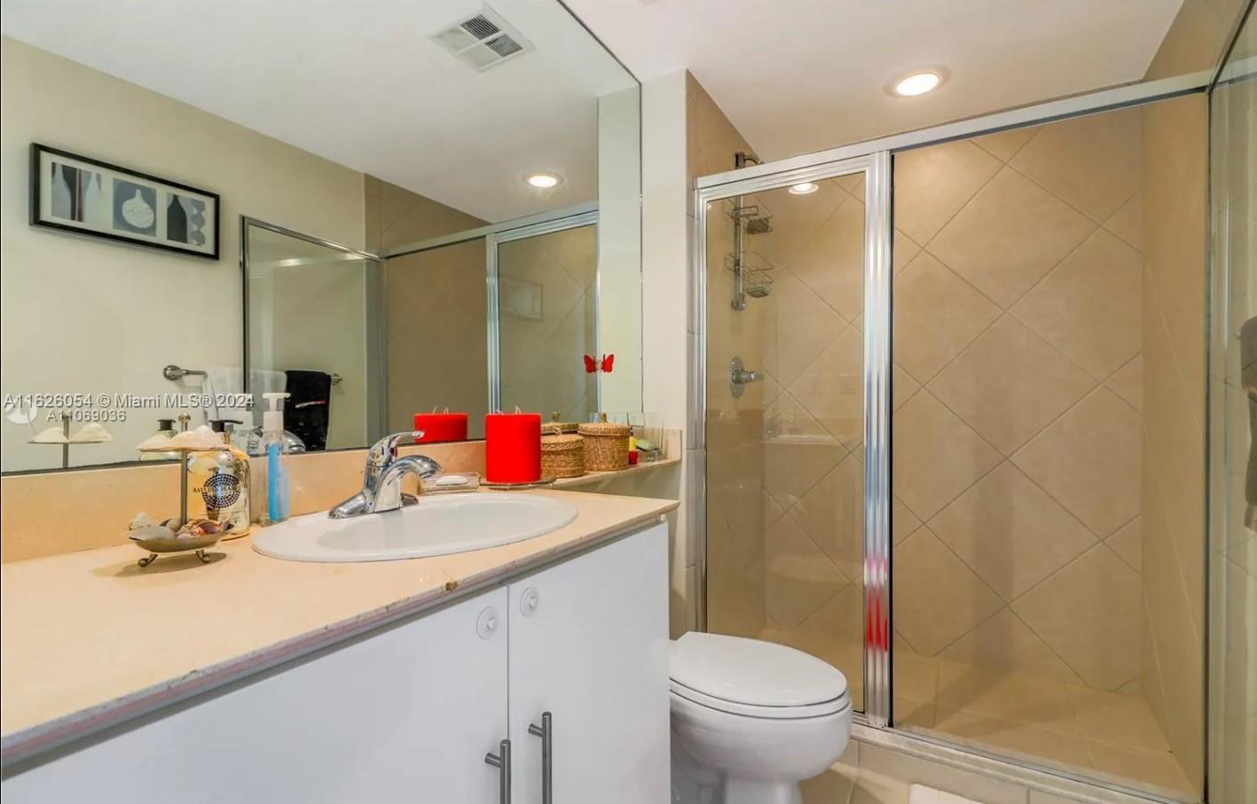 335 S Biscayne Blvd # 4107