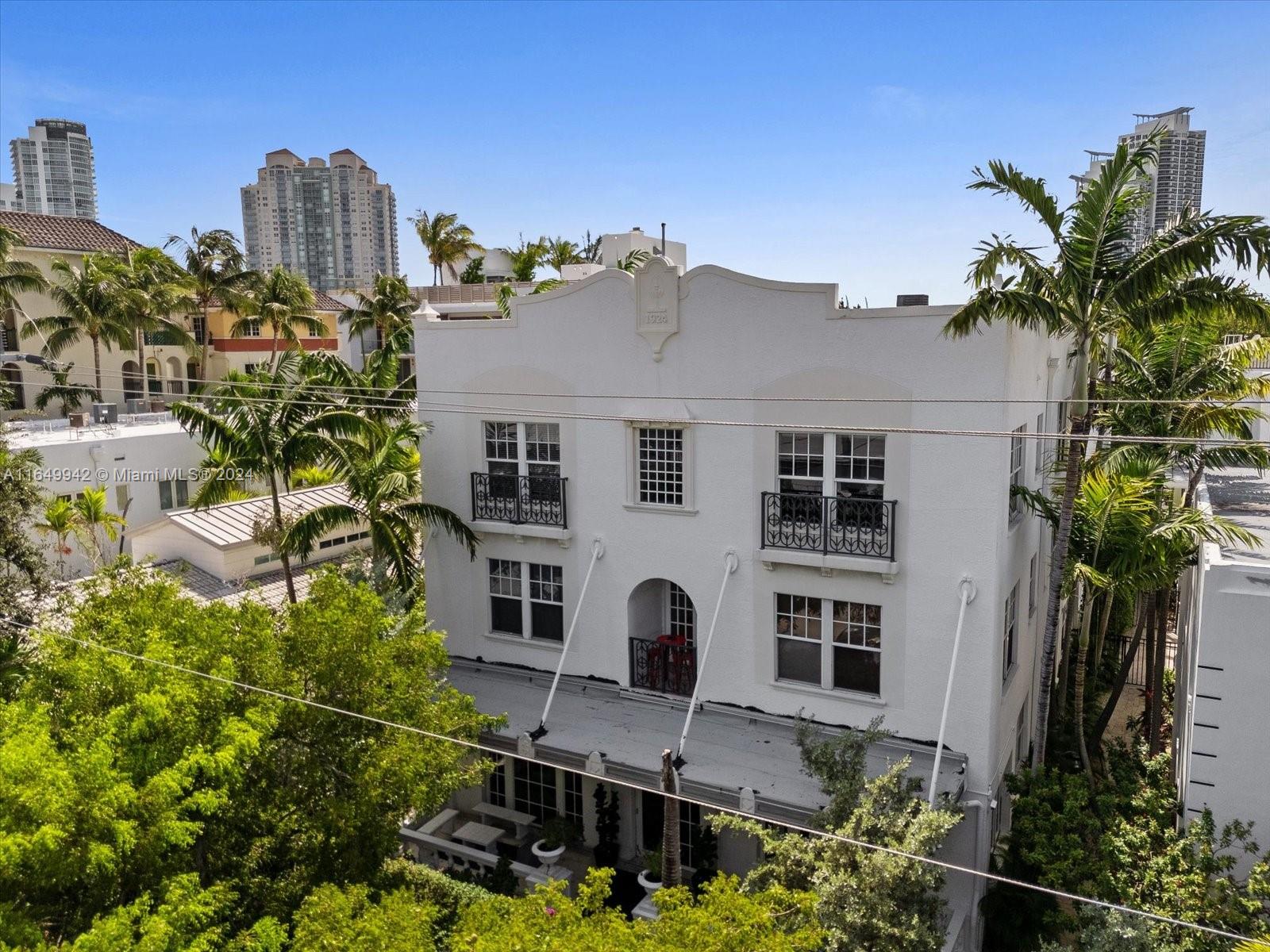334 Euclid Ave # 304