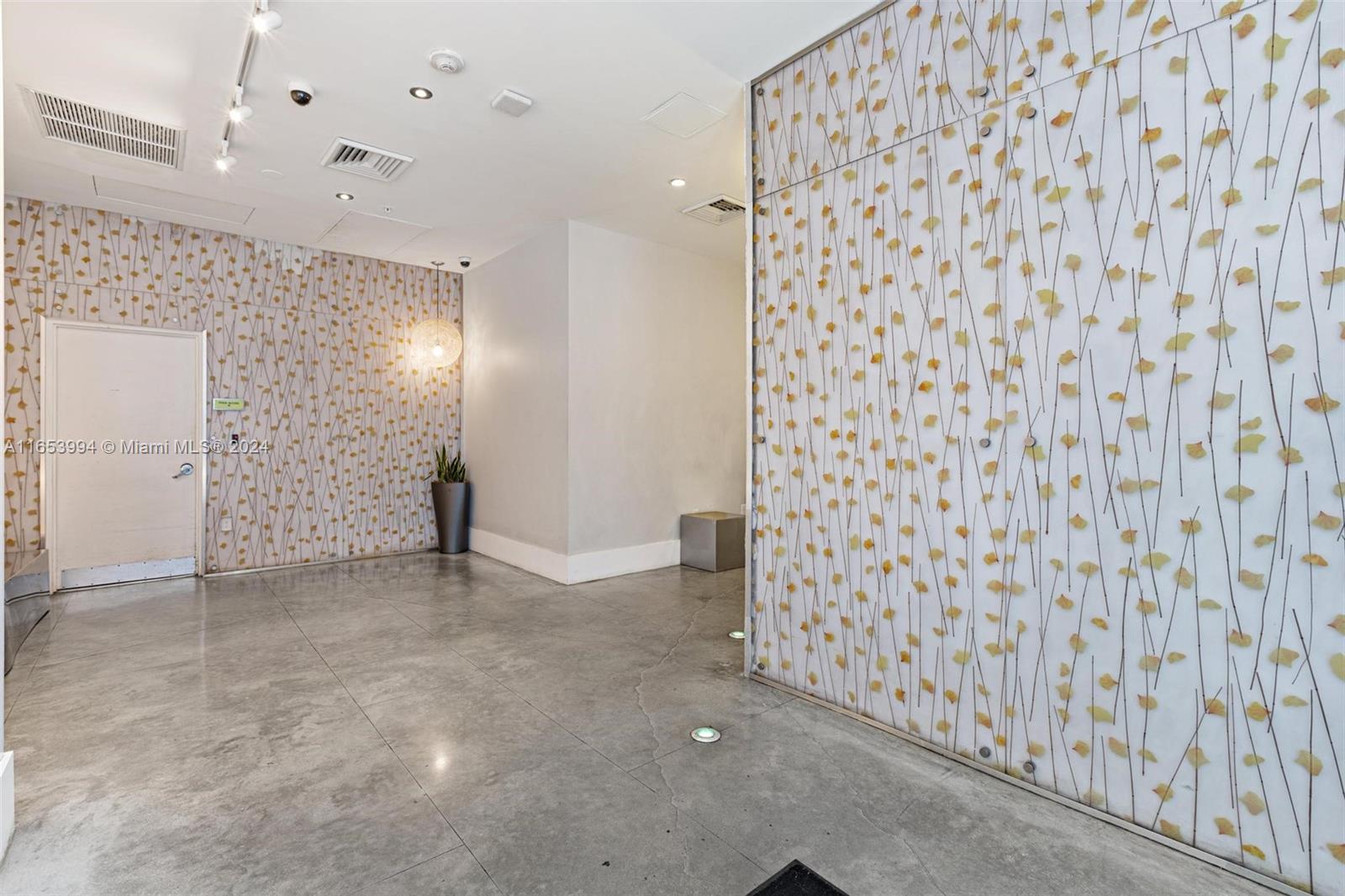 133 NE 2nd Ave # 2101