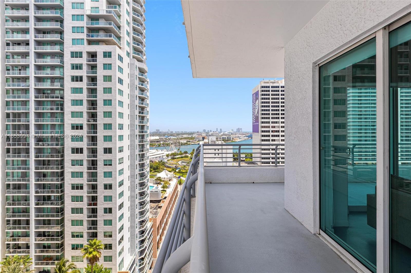 133 NE 2nd Ave # 2101