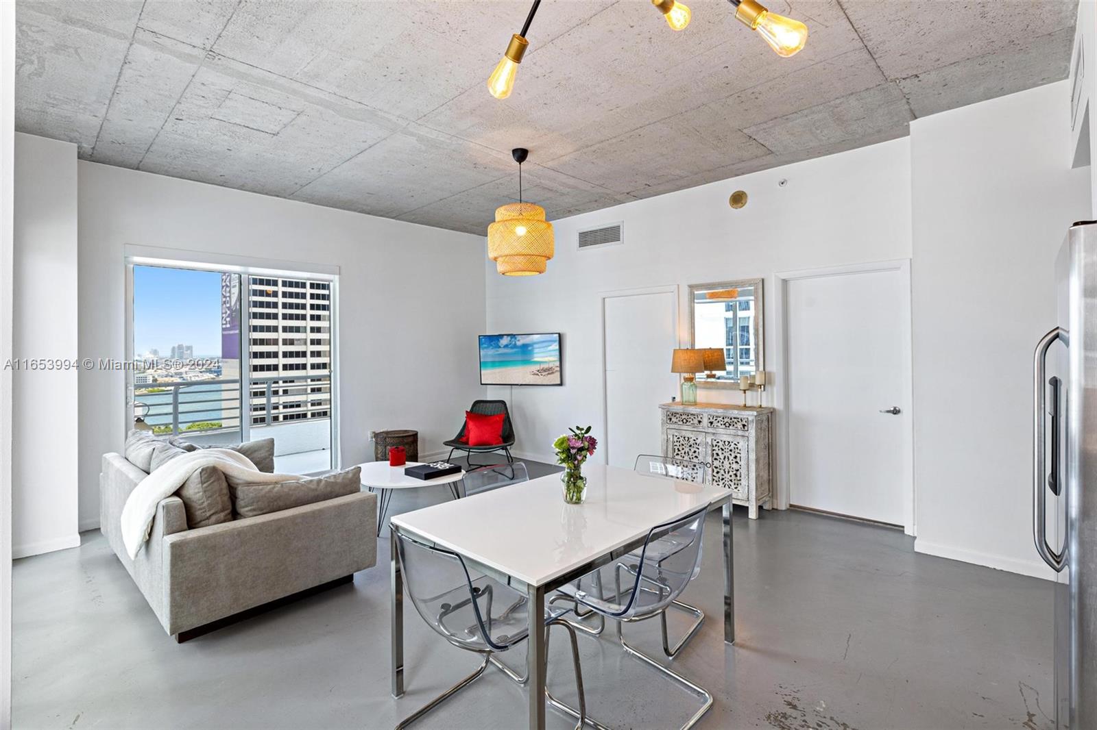 133 NE 2nd Ave # 2101
